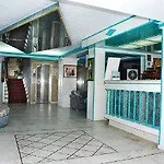 Astoria Hotel 2*