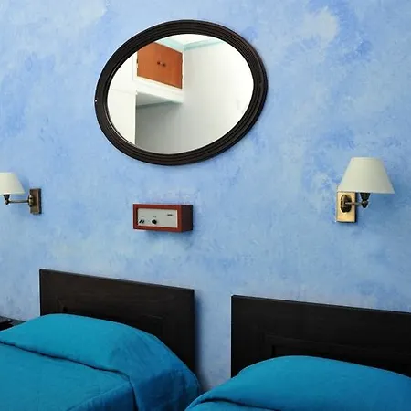 Hotell Astoria Khartáta