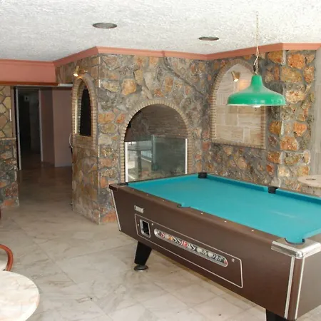 Astoria 2* Khartáta