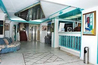 Astoria Hotel 2*